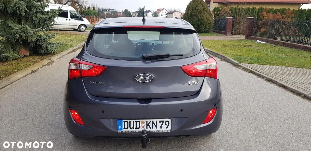 Hyundai i30 1.4 BlueDrive Run - 16