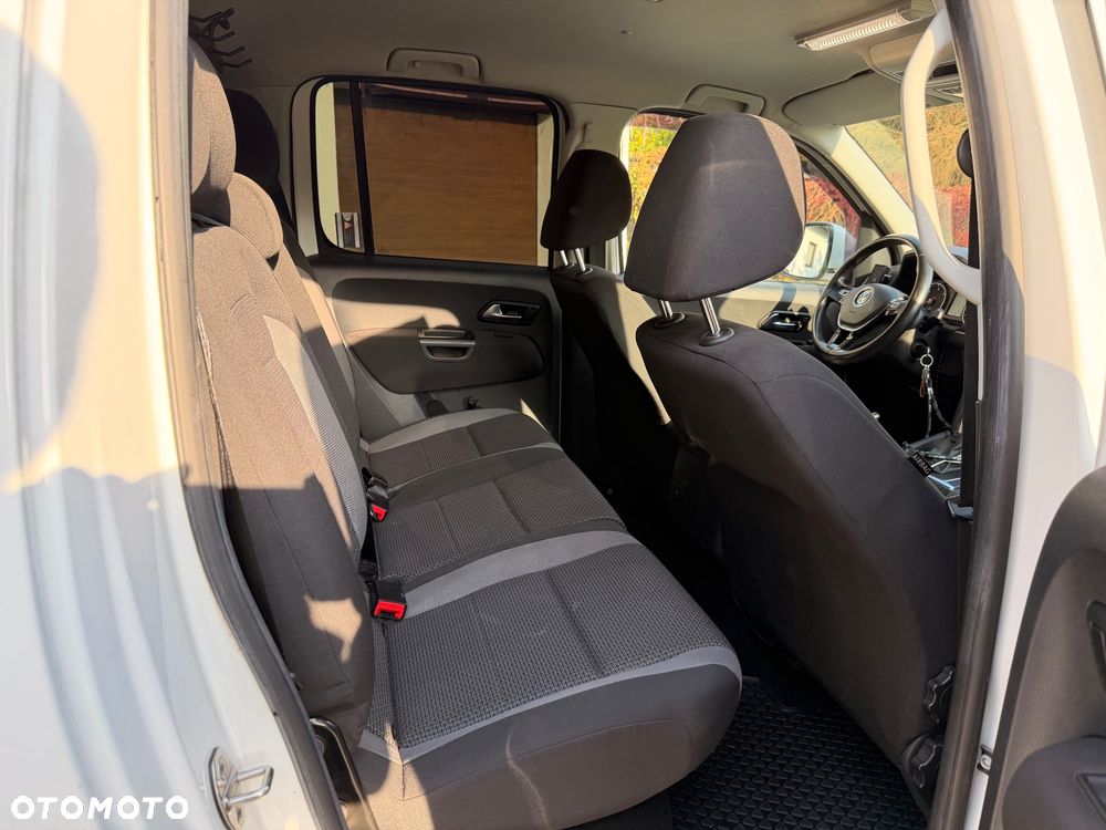 Volkswagen Amarok - 16