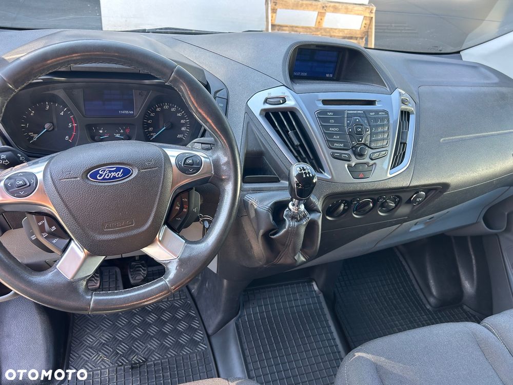 Ford Transit - 8
