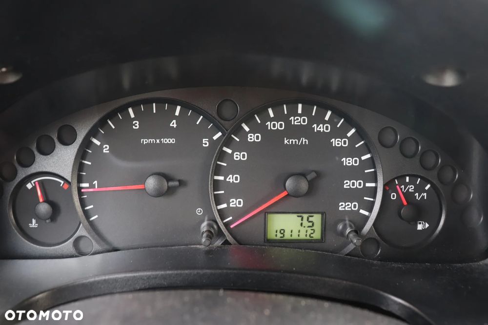 Ford Tourneo Connect - 10