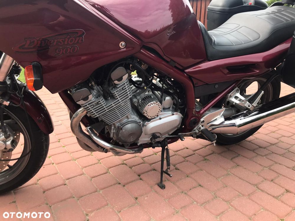 Yamaha XJ - 8