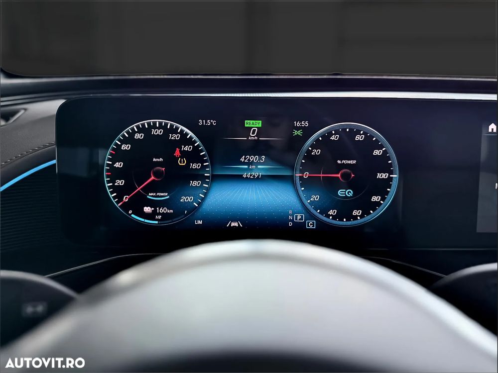 Mercedes-Benz EQC 400 4MATIC - 24