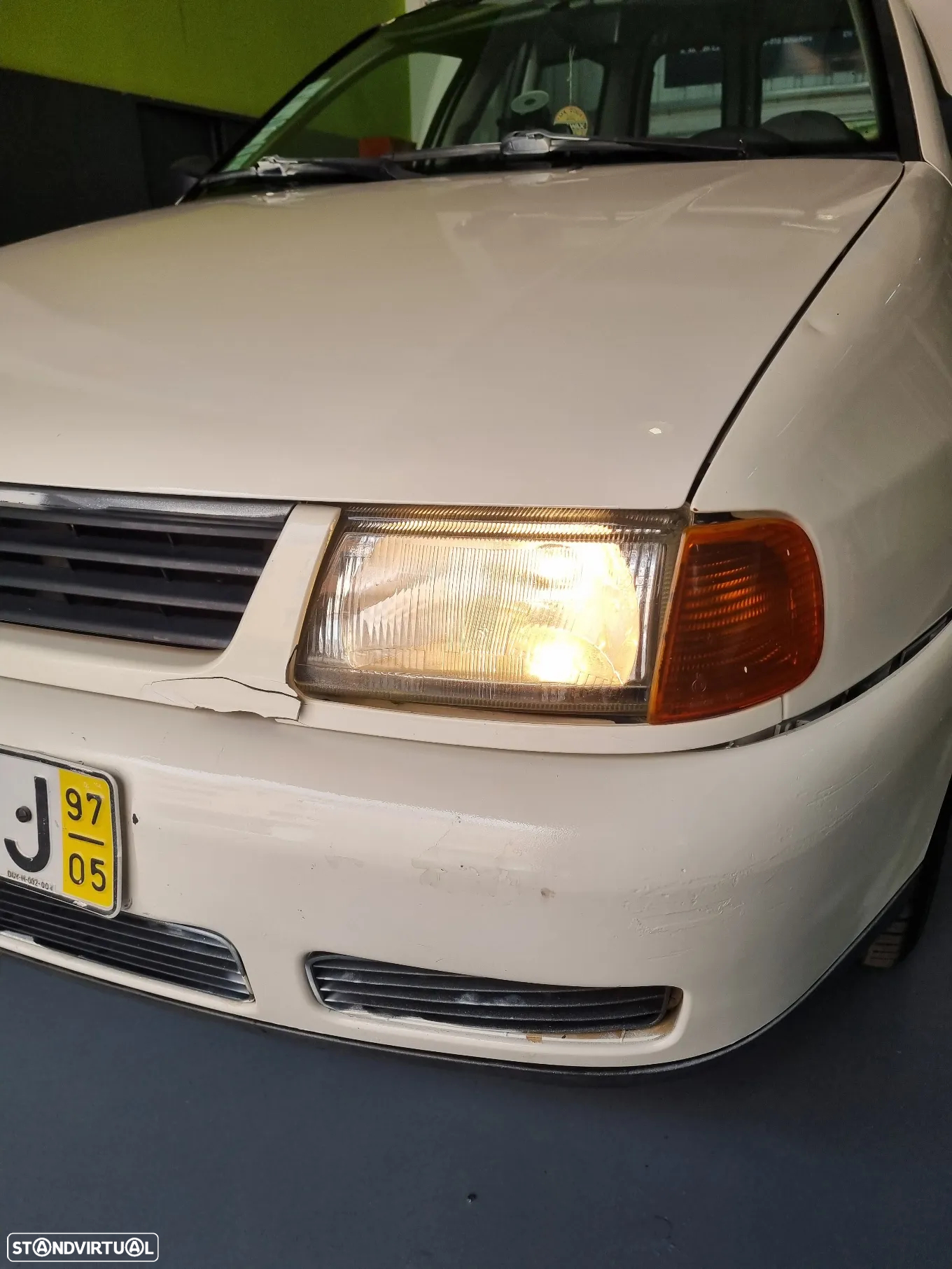 VW Caddy 1.4i - 57