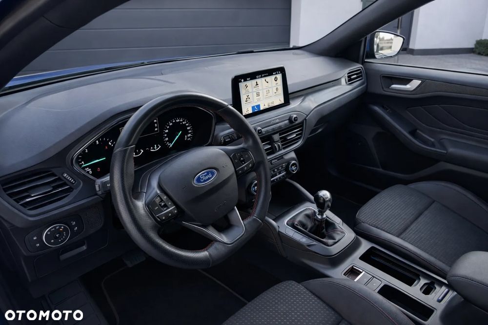 Ford Focus 2.0 EcoBlue ST-Line Business - 11