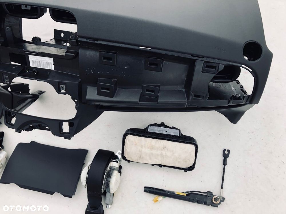 fiat 500 abarth deska kokpit konsola poduszki pasy - 6