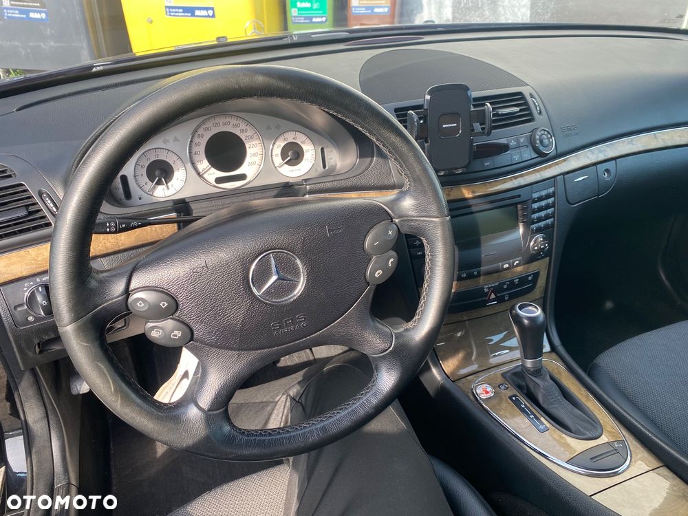 Mercedes-Benz Klasa E - 14