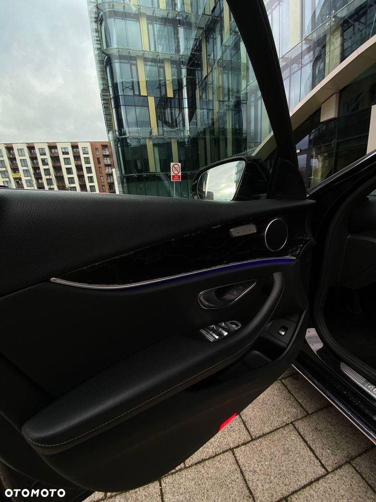 Mercedes-Benz Klasa E 220 d Business Edition 9G-TRONIC - 9