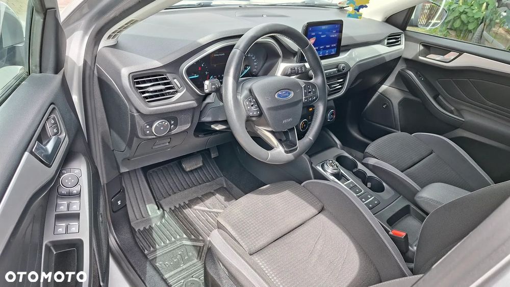 Ford Focus 2.0 EcoBlue STart-Stopp-System TITANIUM - 7