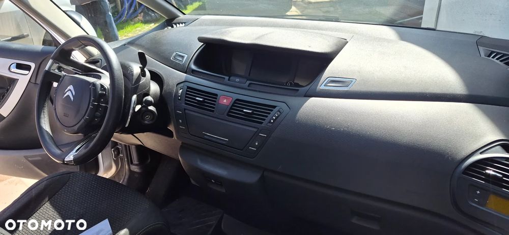 Citroën C4 Picasso - 16