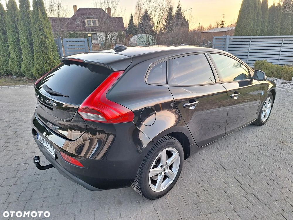 Volvo V40 D2 - 7