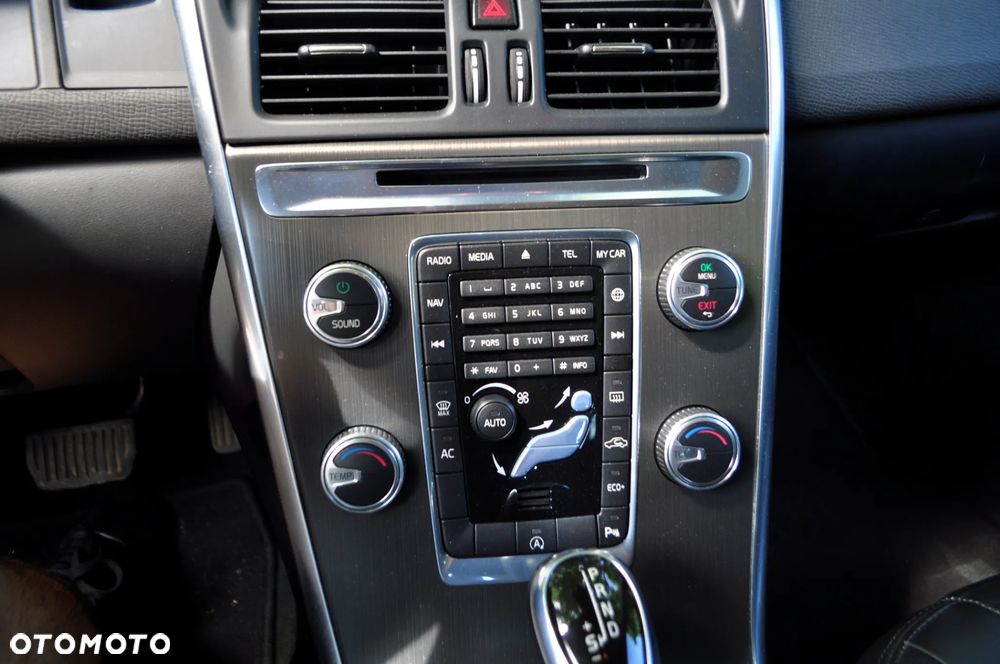 Volvo XC 60 D4 Drive-E Kinetic - 14