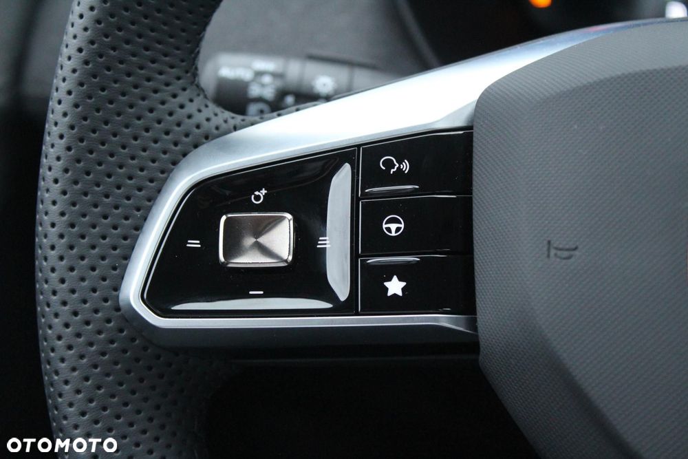 MG ZS 1.5 HEV+ Excite - 11