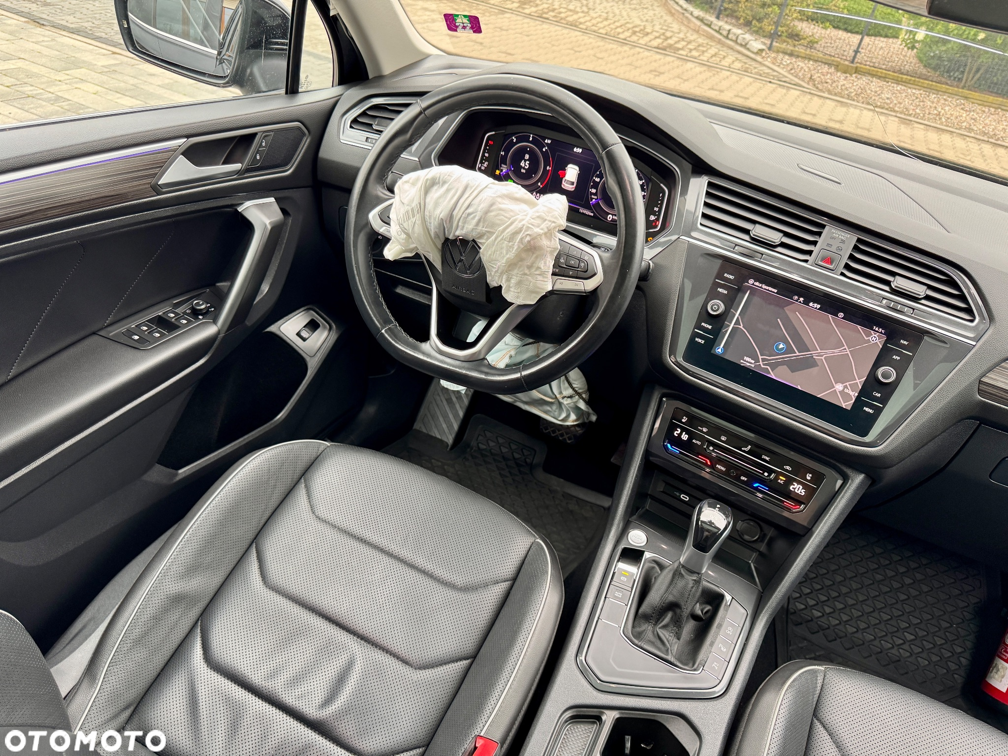 Volkswagen Tiguan 2.0 TDI SCR DSG Elegance - 15