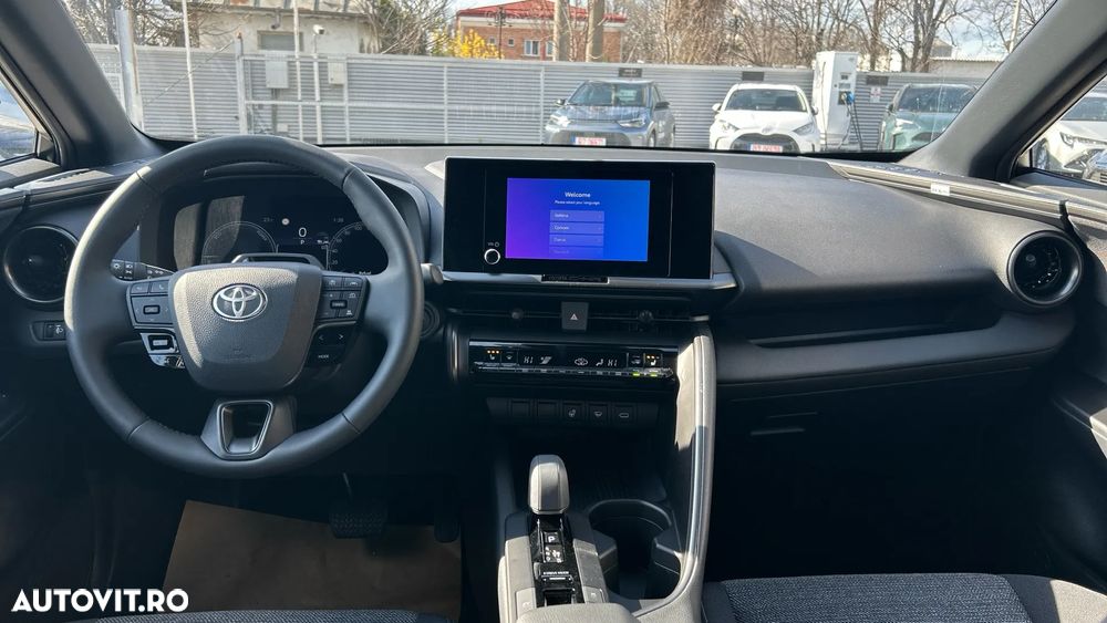 Toyota C-HR 1.8 HEV 140 CP 4x2 CVT Dynamic - 8