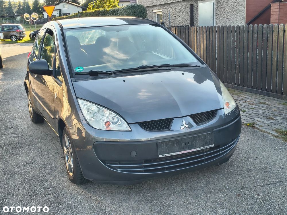 Mitsubishi Colt - 18