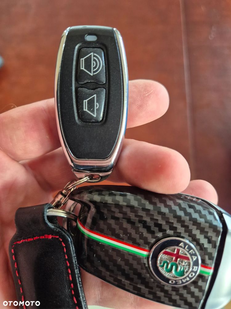 Alfa Romeo Giulia 2.9 Bi Turbo V6 Quadrifoglio - 17