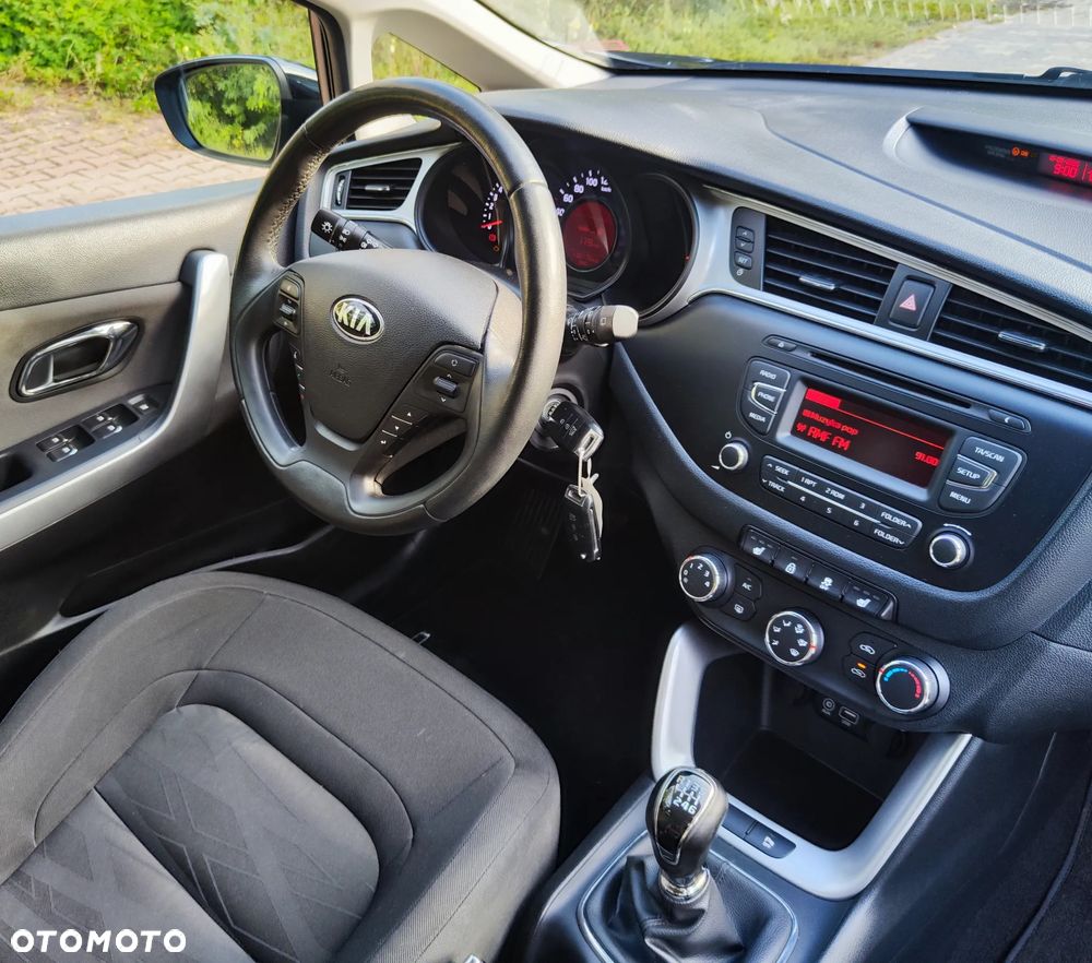 Kia Ceed 1.6 GDI L Business Line - 9
