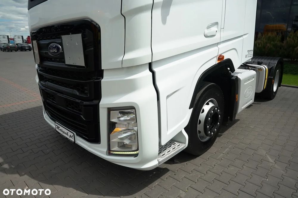 Ford F-MAX 500 / HYDRAULIKA / KLIMATYZACJA POSTOJOWA / - 12