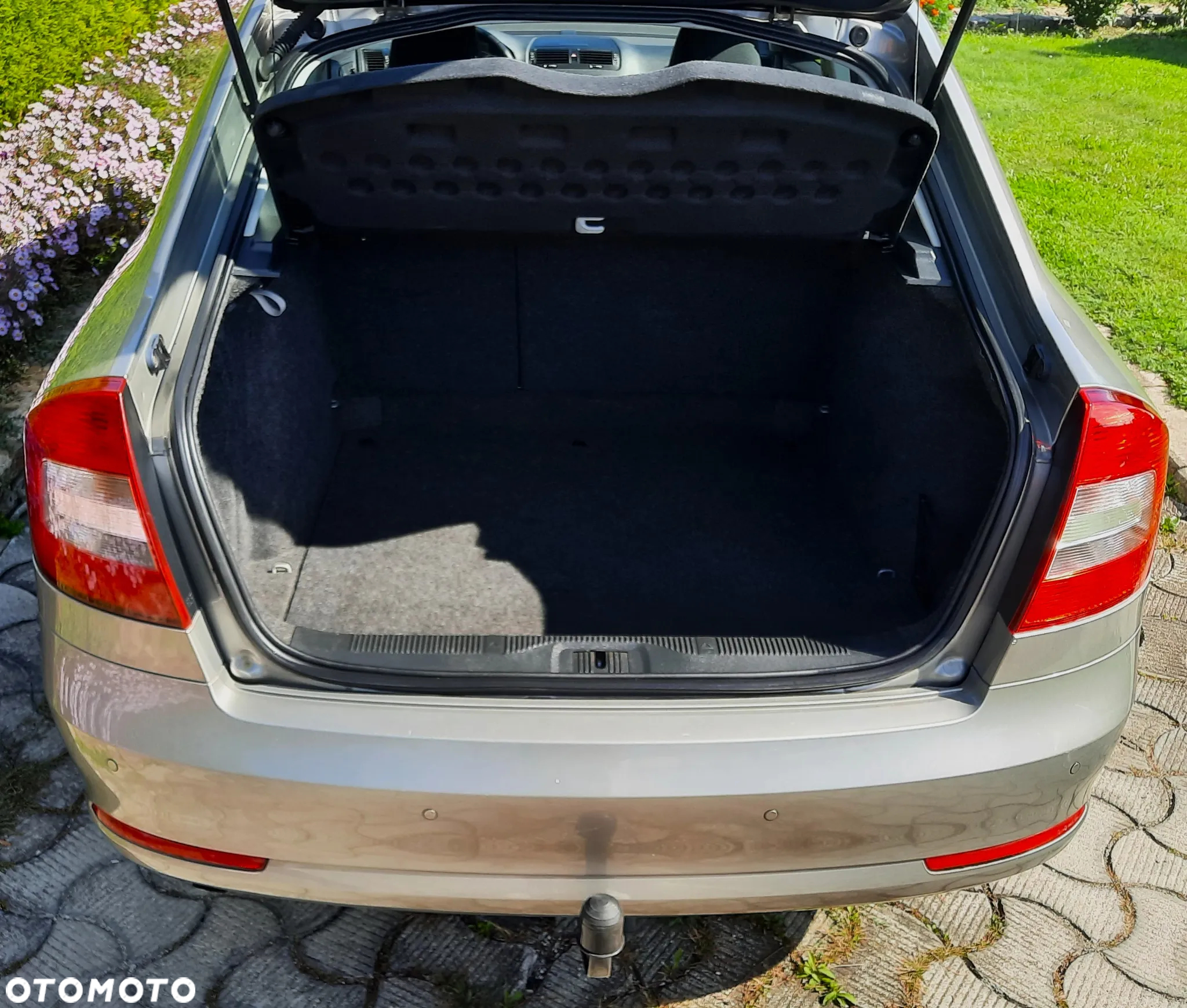 Skoda Octavia 1.6 Ambiente EU5 - 12
