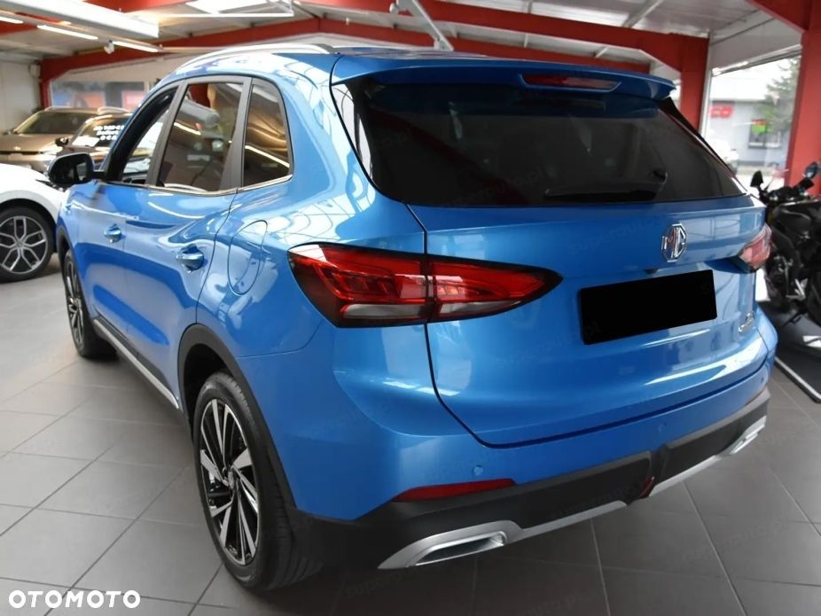 MG ZS 1.5 HEV+ Exclusive - 5