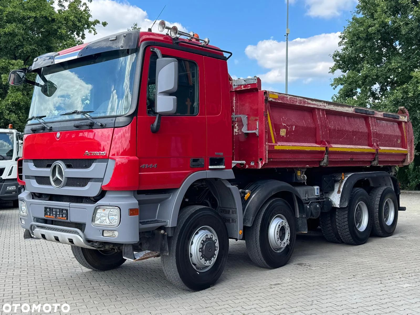 Mercedes-Benz ACTROS 4144 8x6 EURO5 WYWROTKA TRÓJSTRONNA Z BORDMATIKIEM - 1