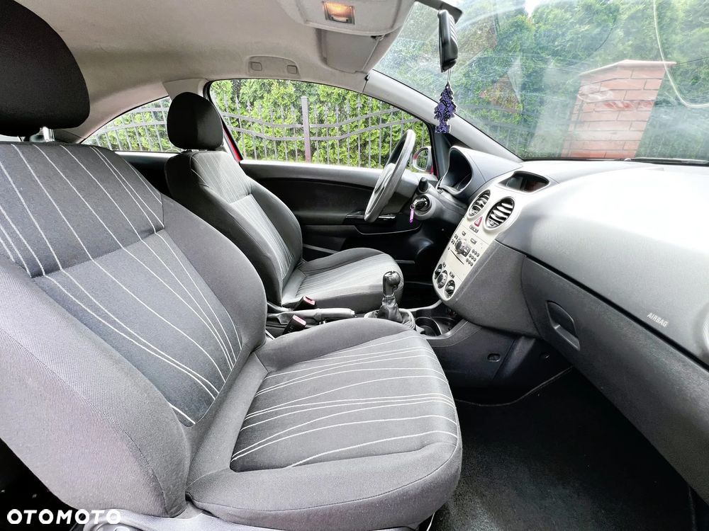 Opel Corsa - 11