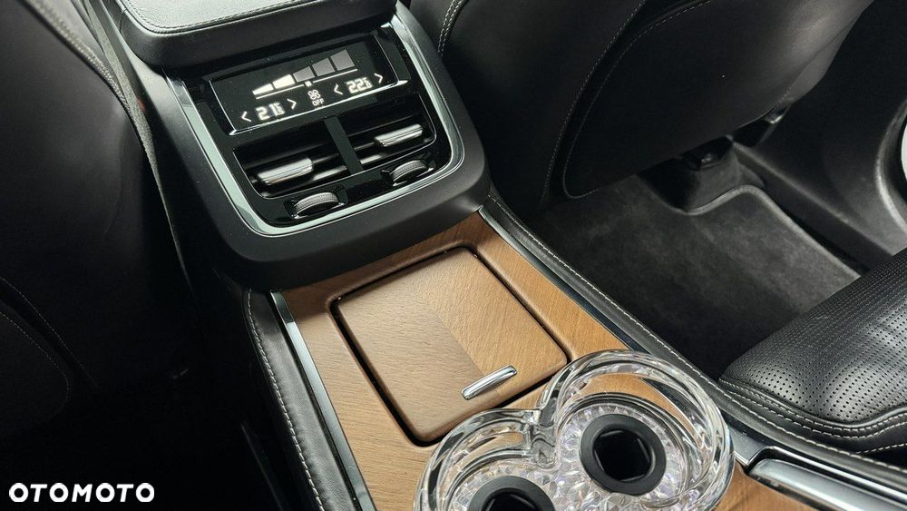 Volvo XC 90 - 18