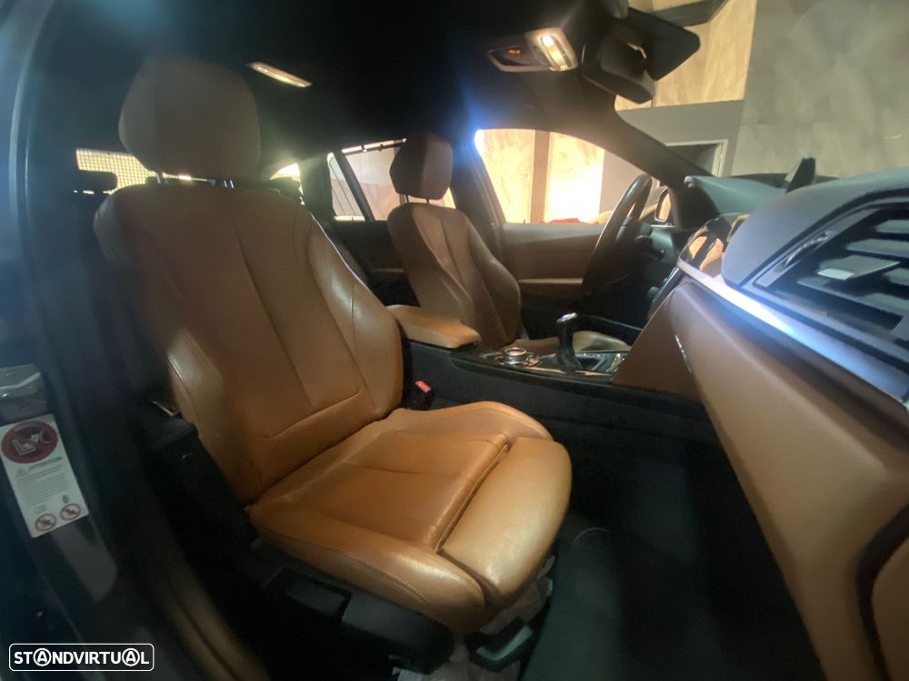 BMW 318 d Line Luxury - 8