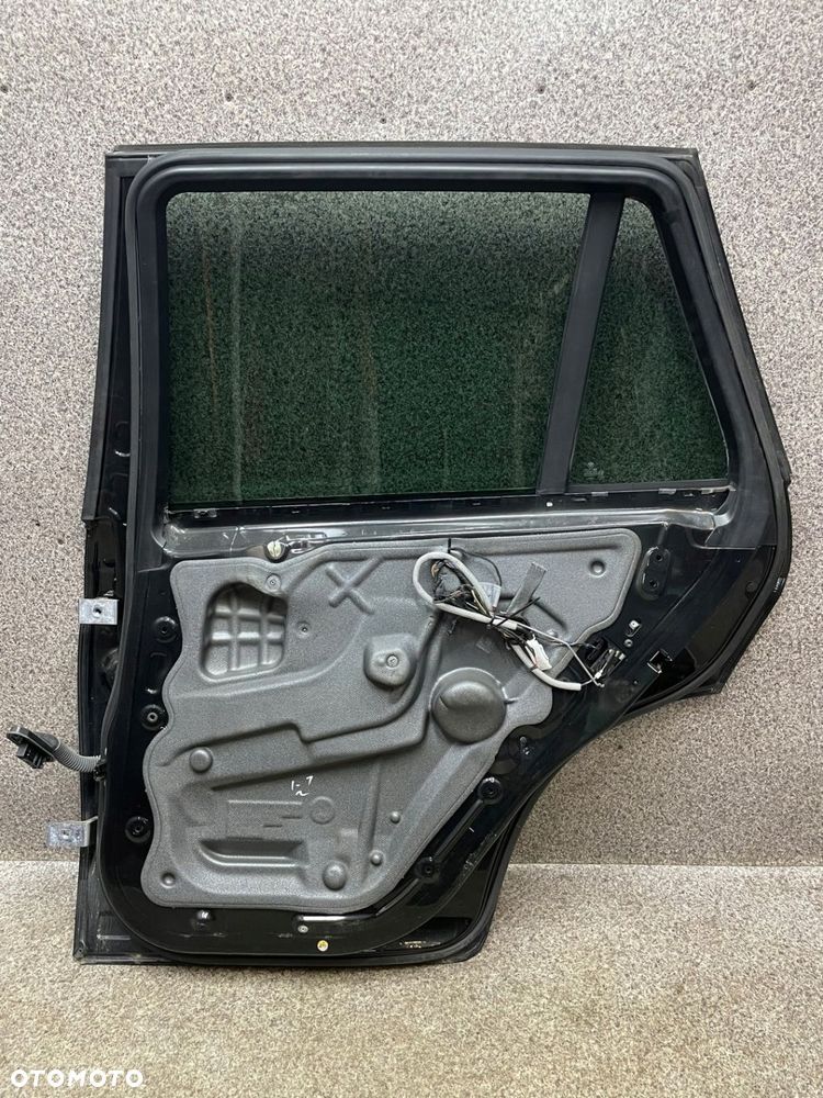 Drzwi prawy tyl szyba klamka 475/9 BLACK SAPPHIRE BMW X5 E70 - 11