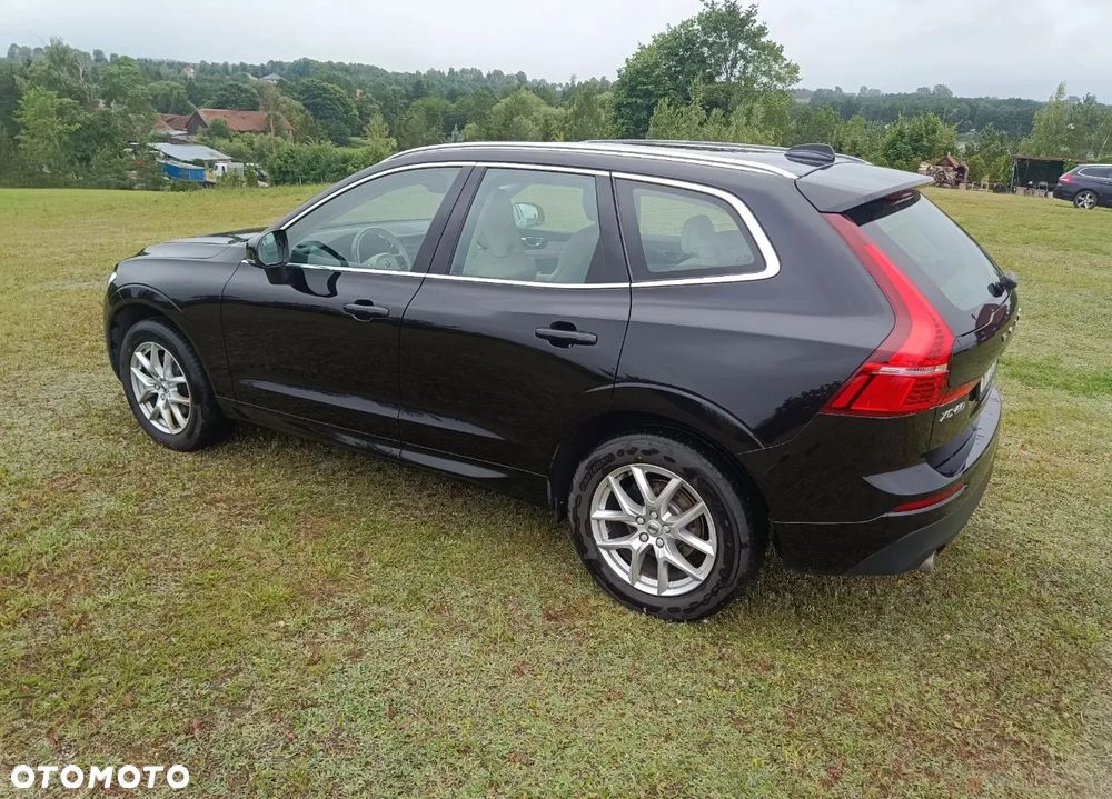 Volvo XC 60 D4 Momentum Pro - 6