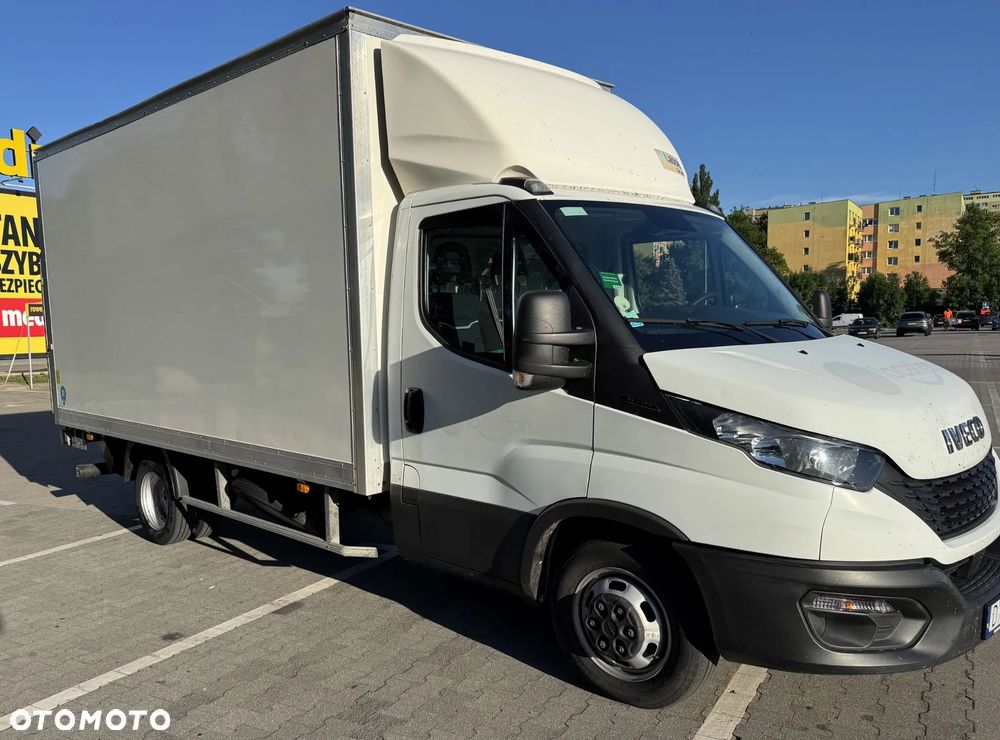 Iveco Daily 3.0 35C16 winda kontener - 12