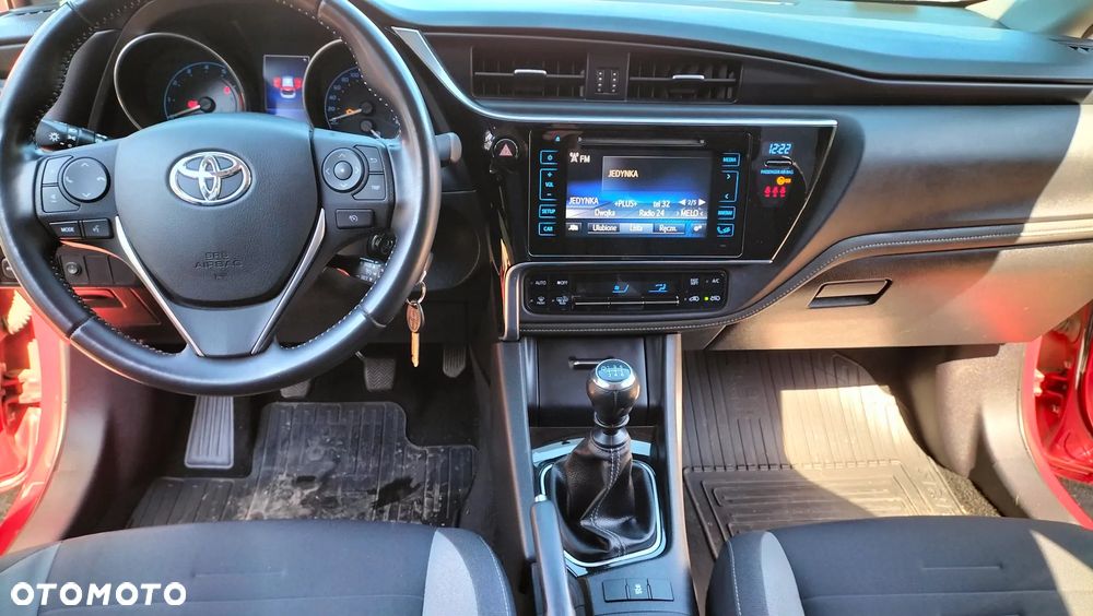 Toyota Auris 1.6 Comfort - 16