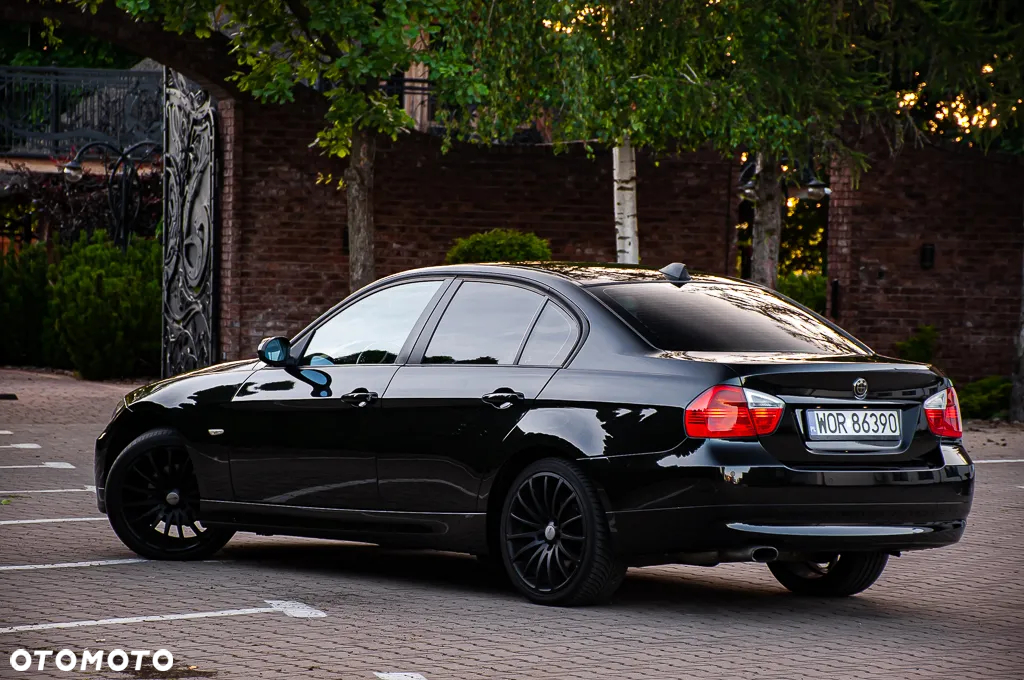 BMW Seria 3 318i Edition Sport - 21