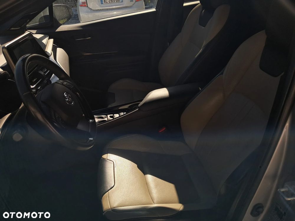 Toyota C-HR 1.8 Hybrid GPF Executive - 12