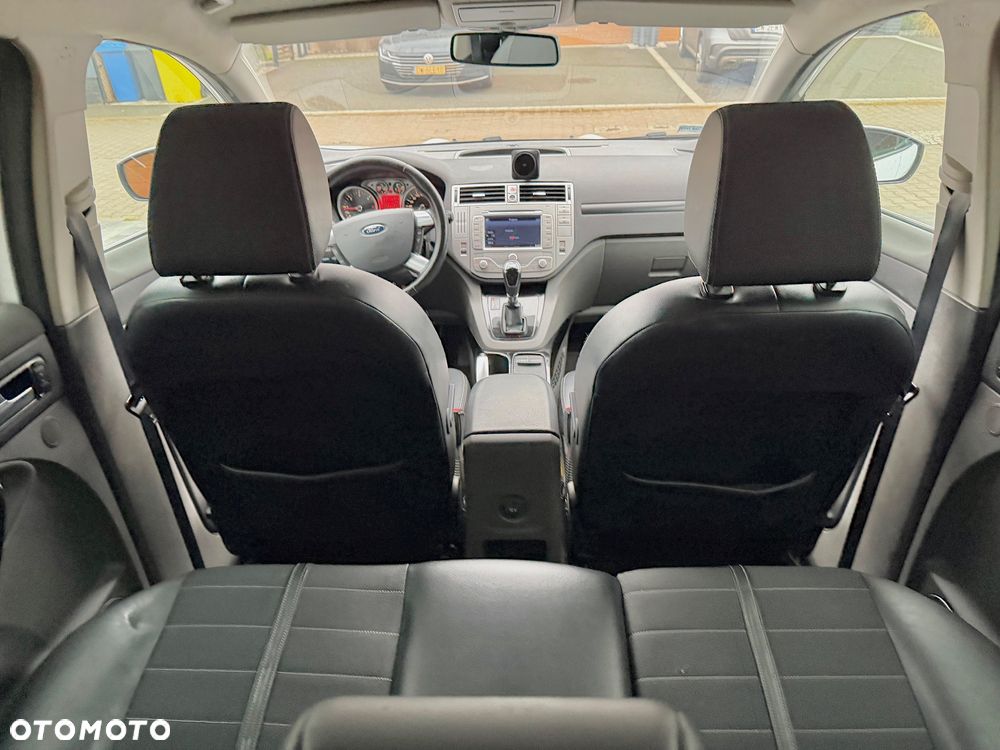 Ford Kuga 2.0 TDCi 4x4 Titanium - 20