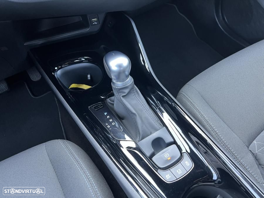 Toyota C-HR 2.0 Hybrid Square Collection - 38