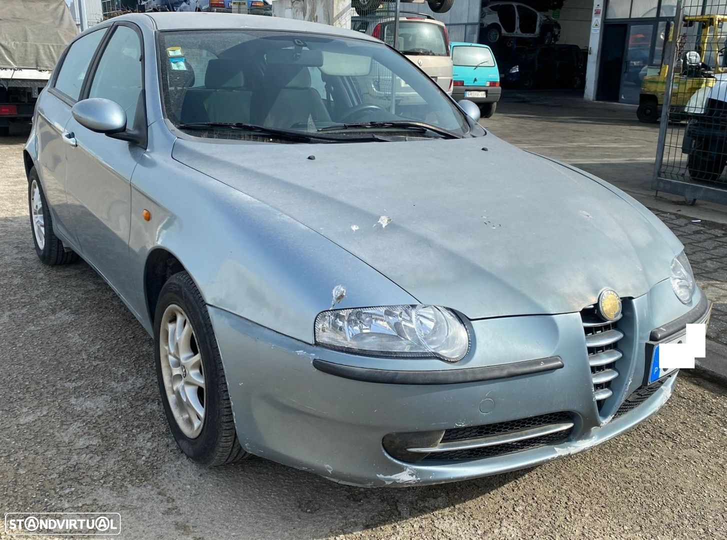 Alfa Romeo 147 1.9 JTD de 2002 disponível para peças BOTOES VIDROS CONDUTOR VEND... - 1