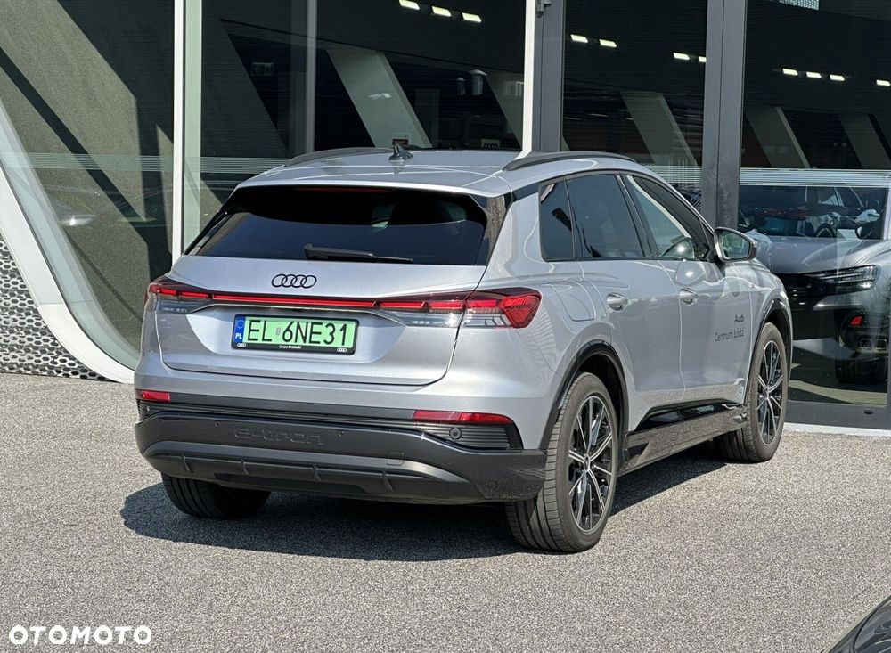Audi Q4 e-tron - 7