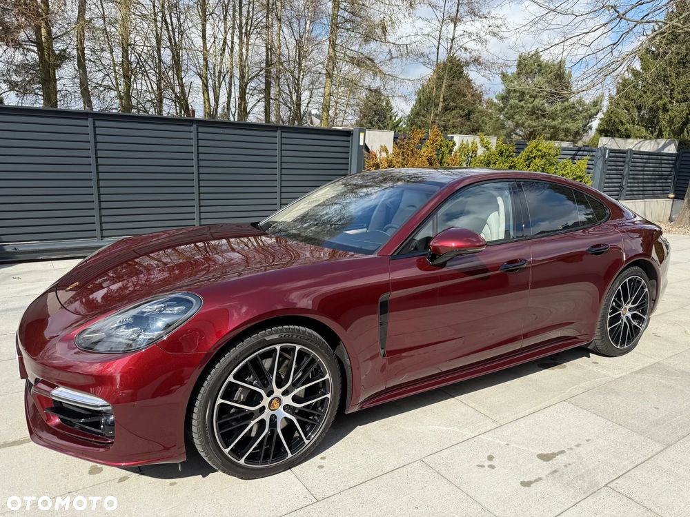 Porsche Panamera 4 E-Hybrid Platinum Edition - 1
