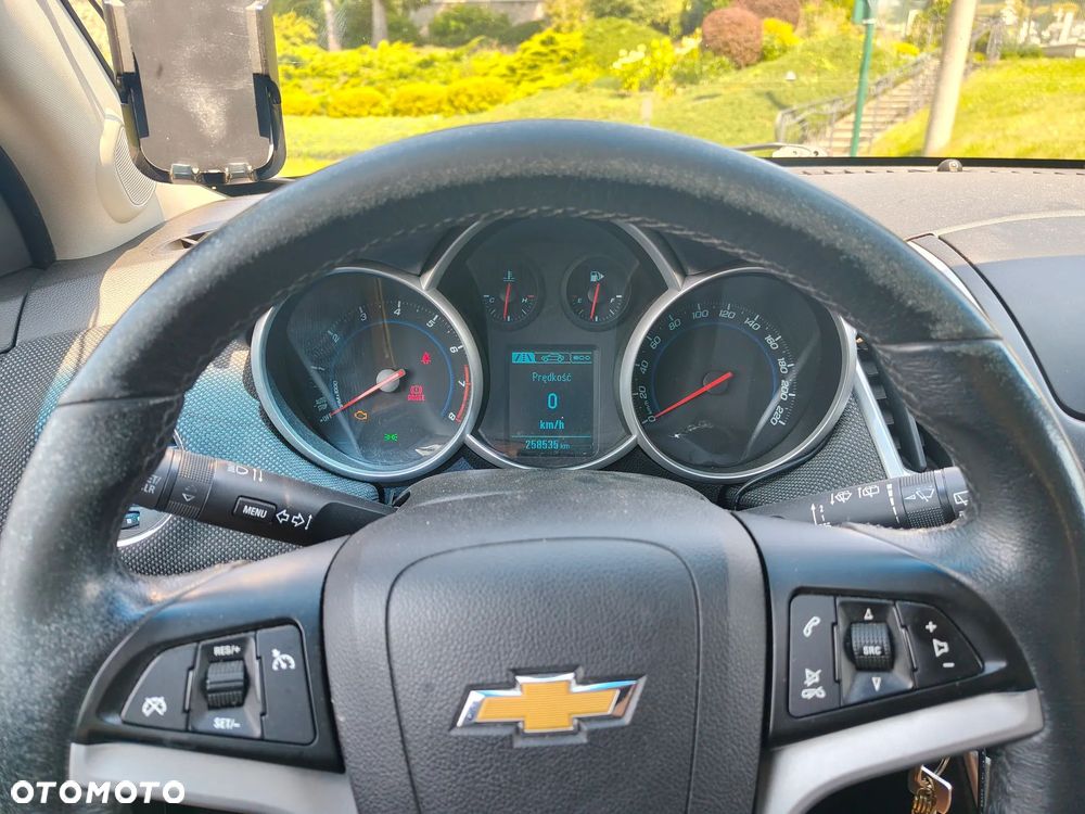 Chevrolet Cruze 1.4 T LT - 9