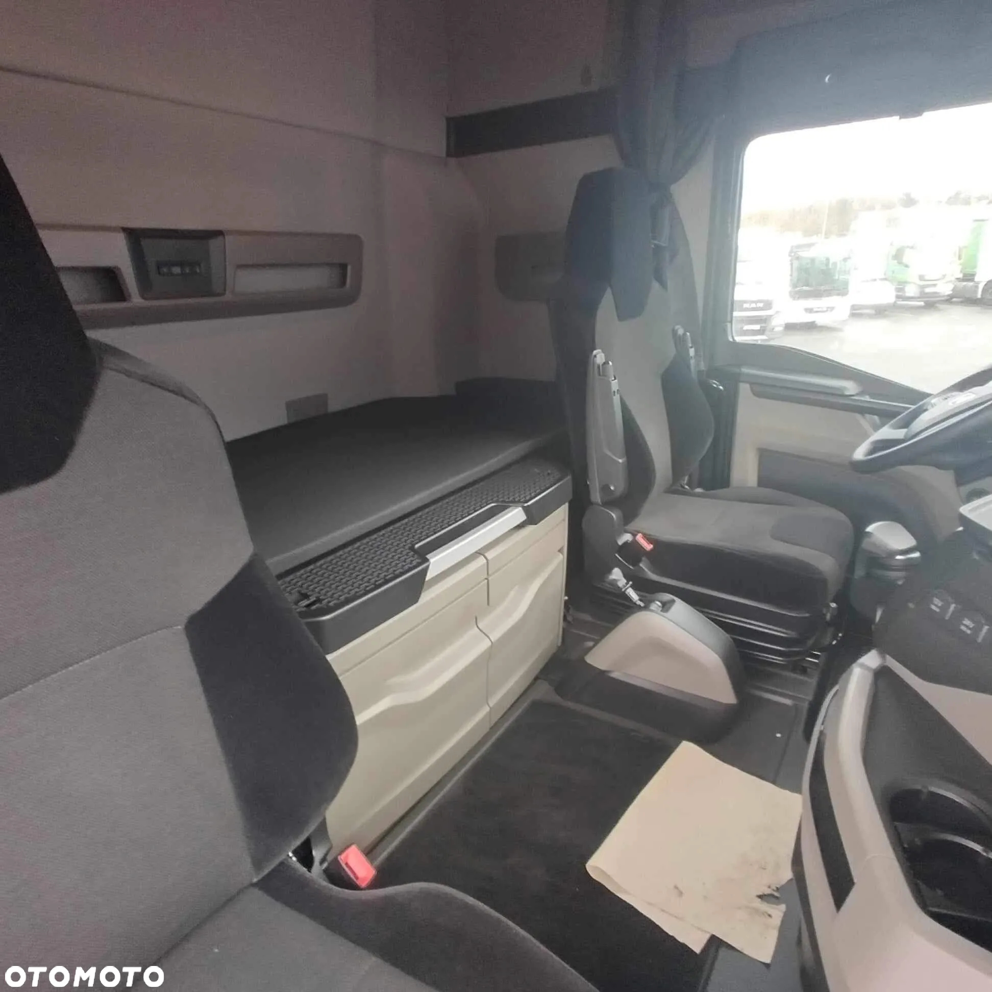 MAN TGS 33.470 - 23