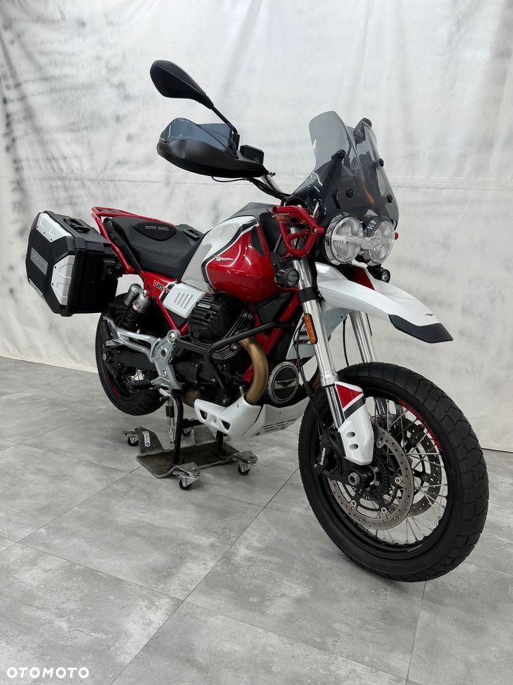 Moto Guzzi V85 - 22