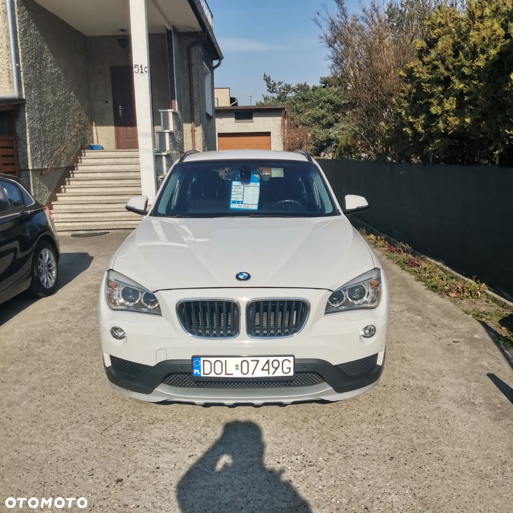 BMW X1 xDrive18d xLine - 1