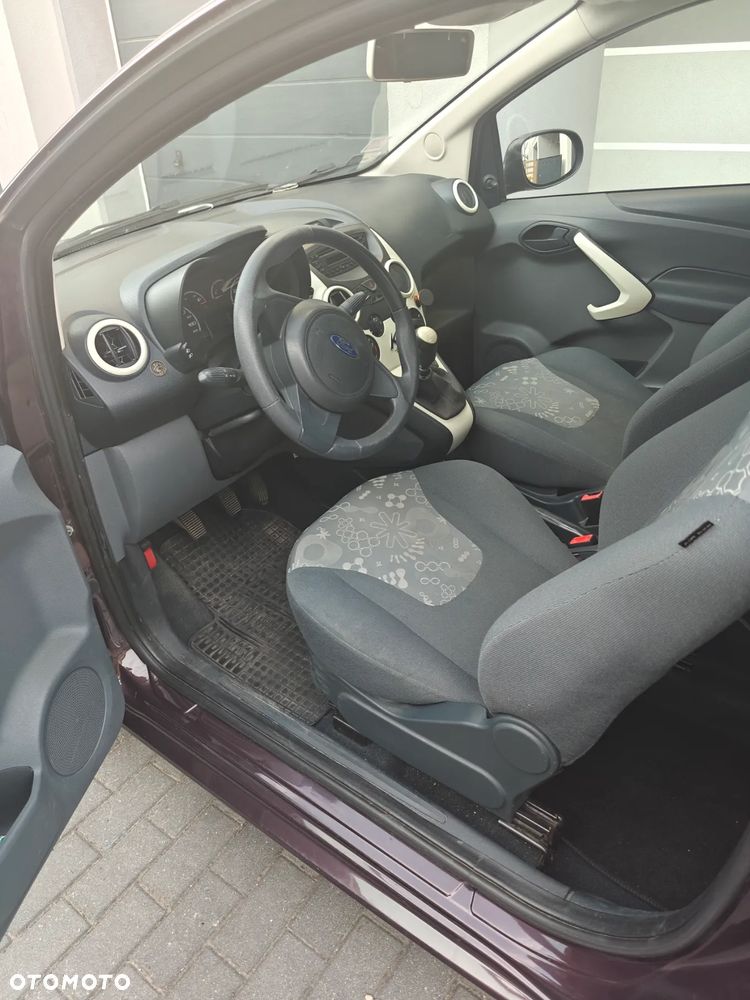 Ford KA - 6