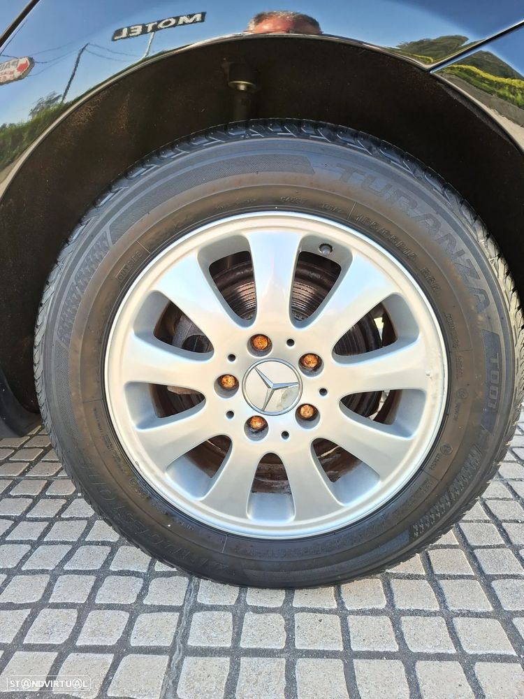 Mercedes-Benz A 150 Elegance Automatic - 8