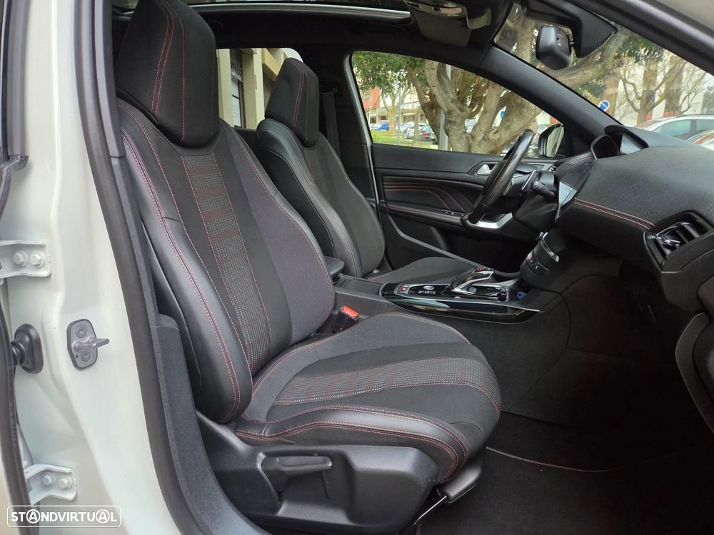 Peugeot 308 PureTech 130 EAT6 Stop & Start GT-Line Edition - 17