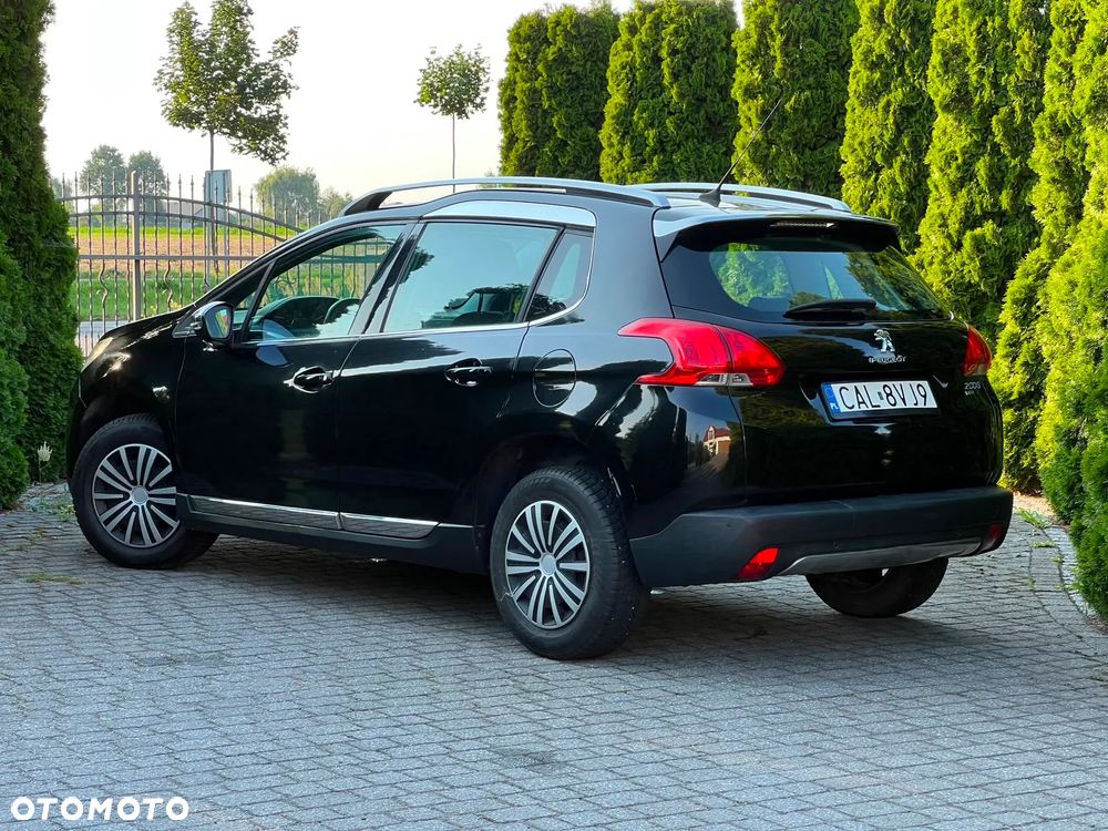 Peugeot 2008 1.6 e-HDi Allure S&S - 12