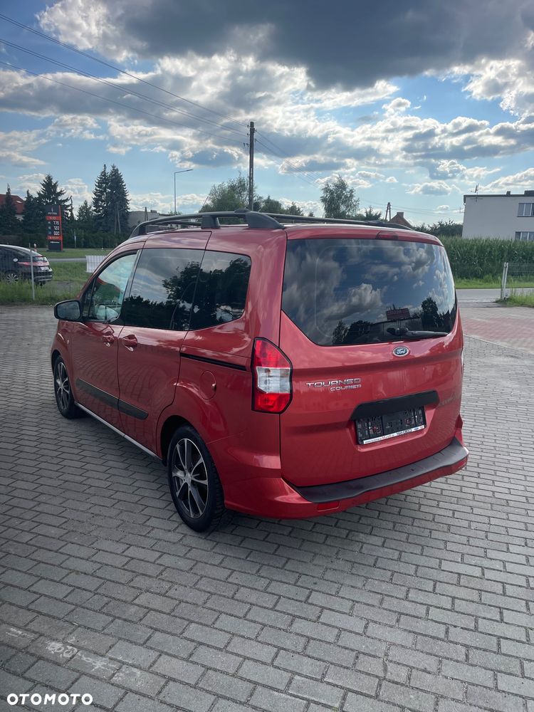 Ford Tourneo Courier 2015 photo 5