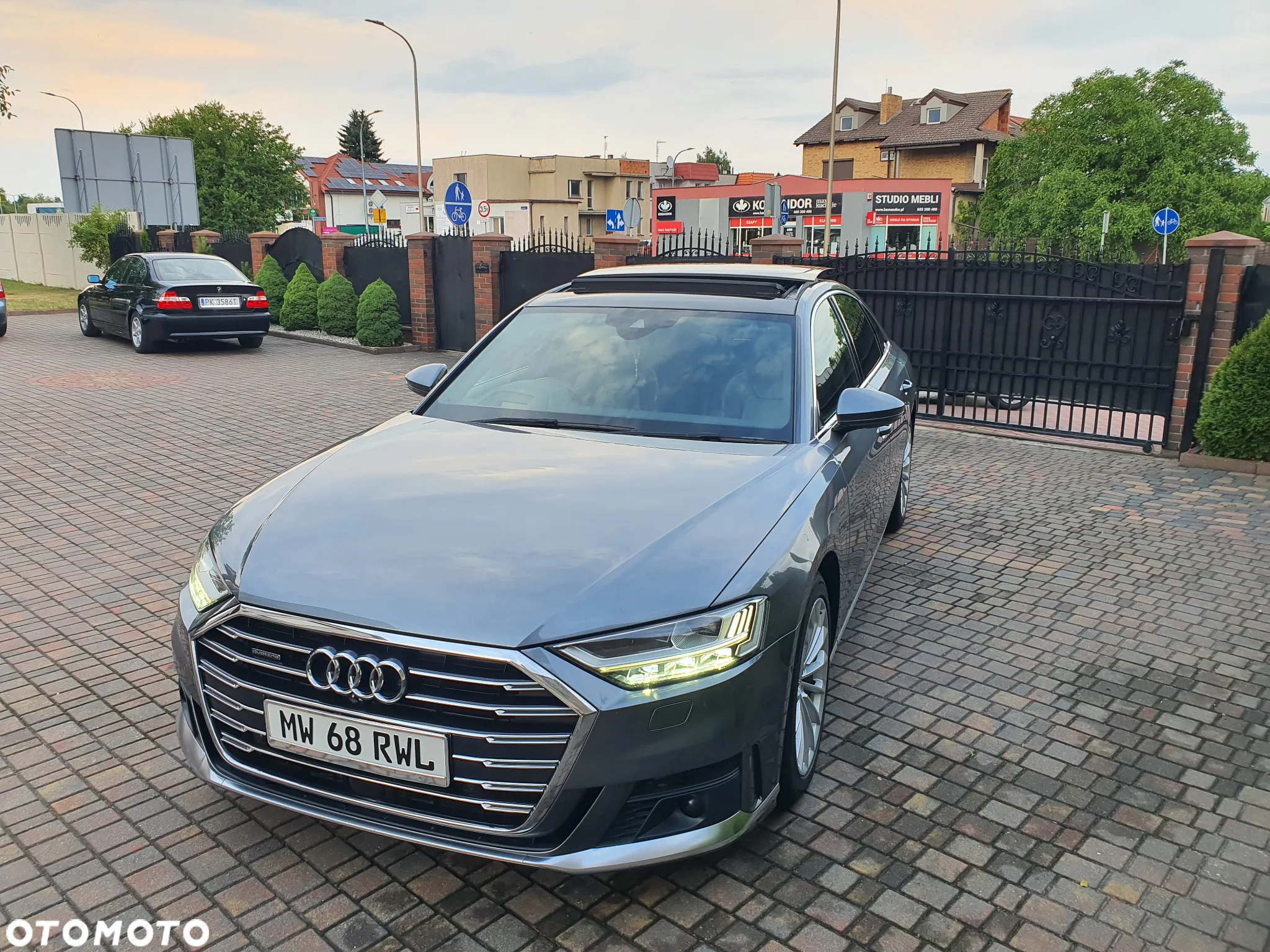 Audi A8 - 2