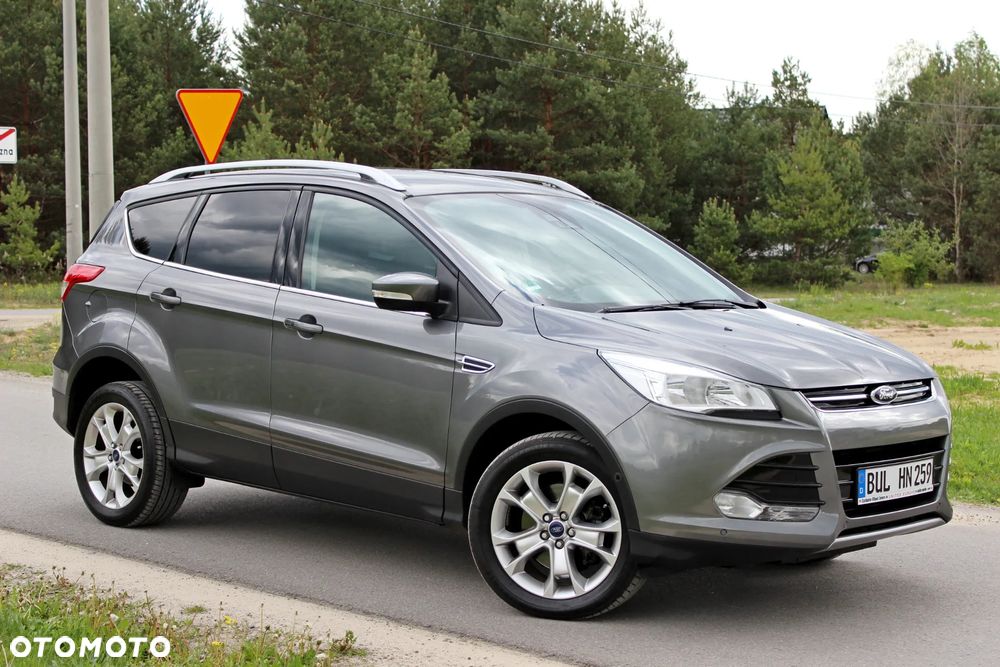 Ford Kuga 2.0 TDCi 4x4 Titanium - 2